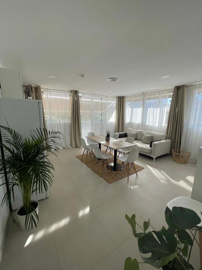 Apartahotel Villamartin Ghb *