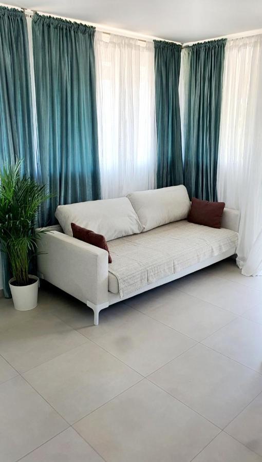 Villamartin Ghb * Dehesa de Campoamor (Orihuela Costa)